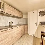 Cosy Entre La Et Buttes-chaumont 아파트